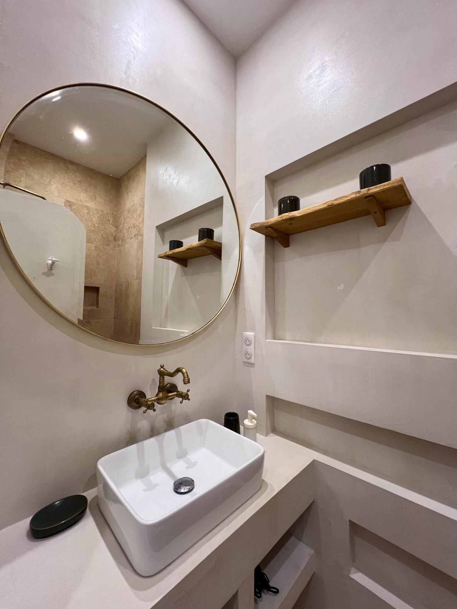 Apartmán Chic Et Boheme A Endoume, A Deux Pas Du Vieux-Port Marseille Exteriér fotografie
