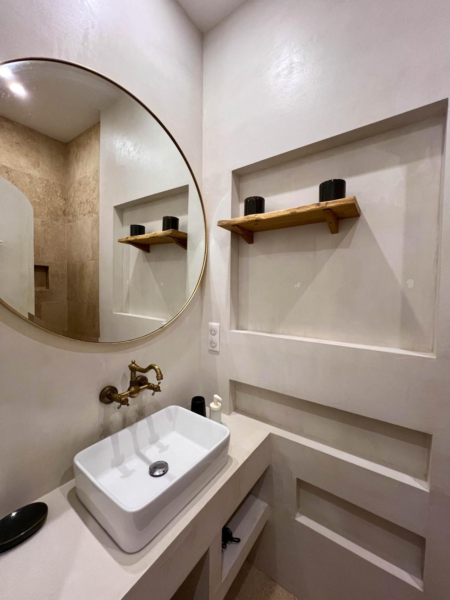 Apartmán Chic Et Boheme A Endoume, A Deux Pas Du Vieux-Port Marseille Exteriér fotografie